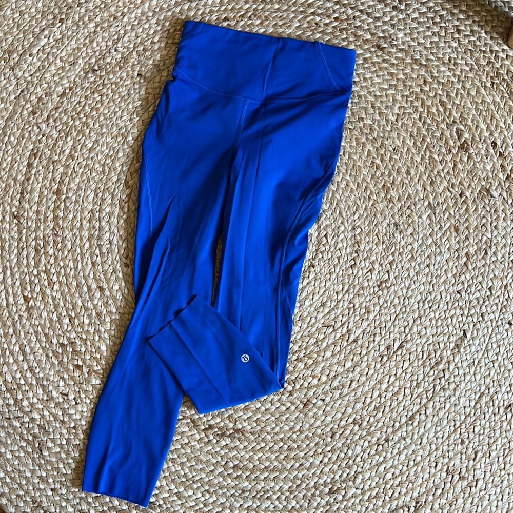 Lululemon Base Pace High-Rise Crop 23”
